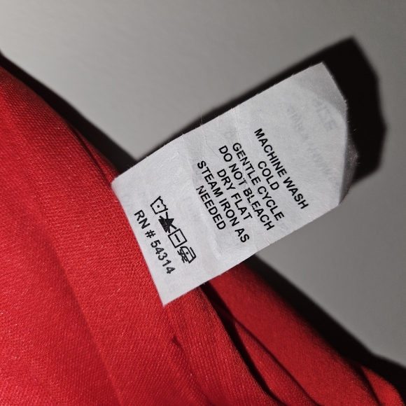 Windsor Bright Red Off Shoulder Dress - Picture 3 of 16